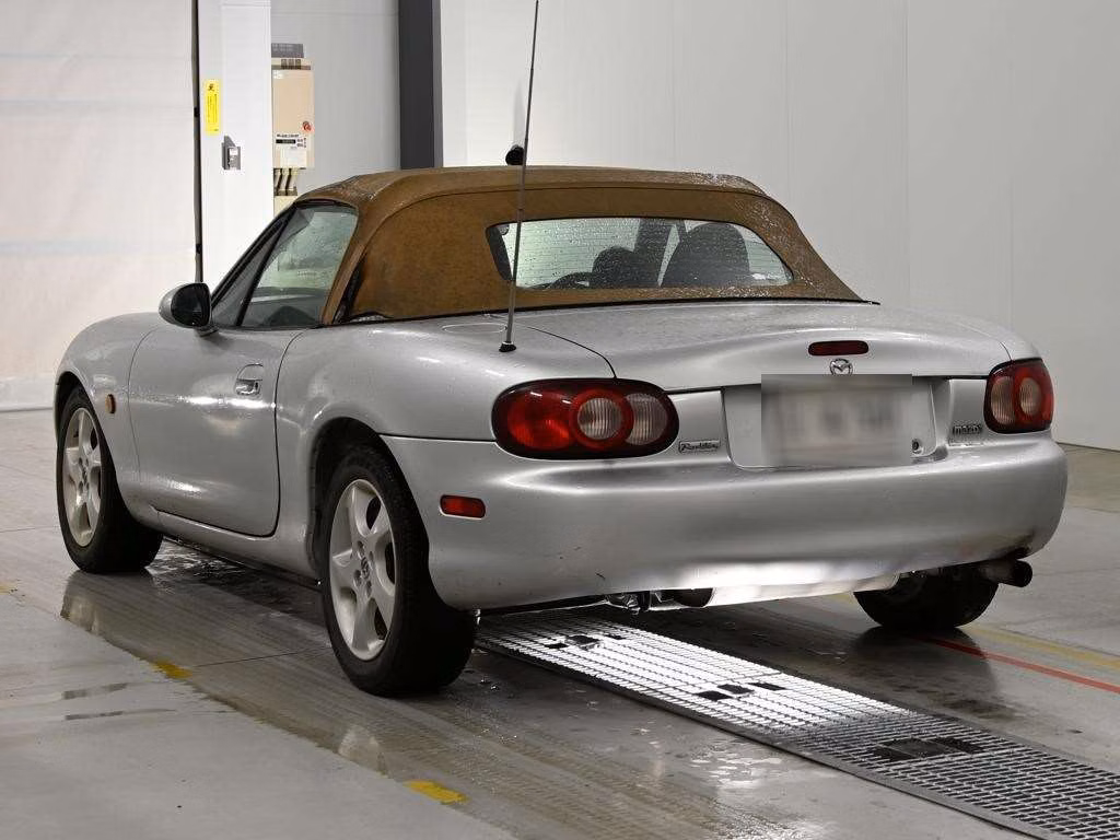 MAZDA ROADSTER