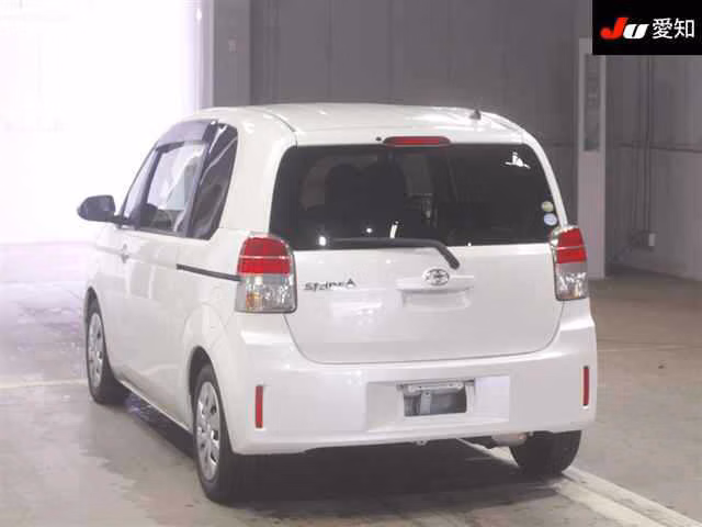 TOYOTA SPADE