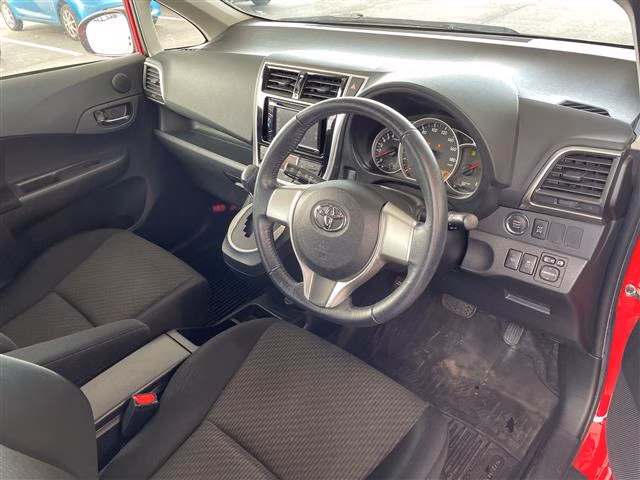 TOYOTA RACTIS