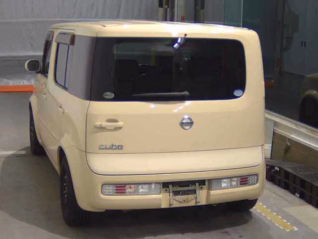 NISSAN CUBE