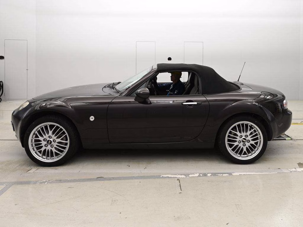 MAZDA ROADSTER