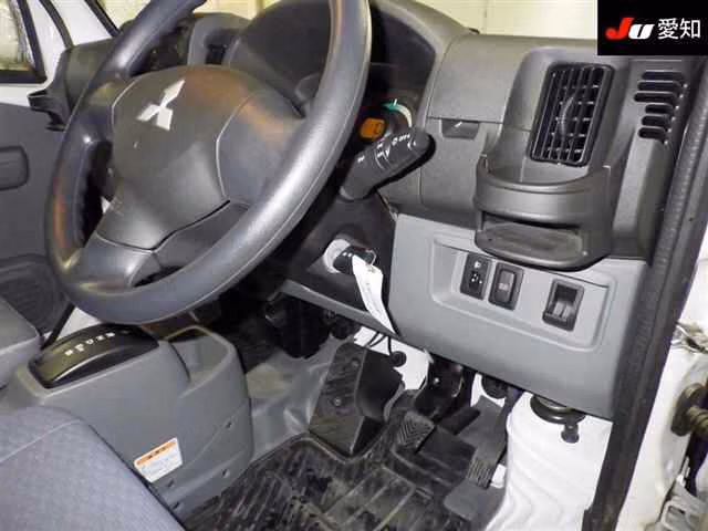 MITSUBISHI MINICAB MIEV