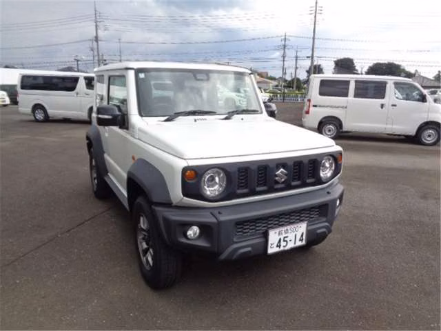 SUZUKI JIMNY SIERRA