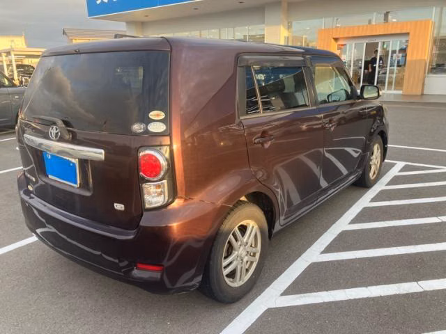 Toyota Corolla Rumion