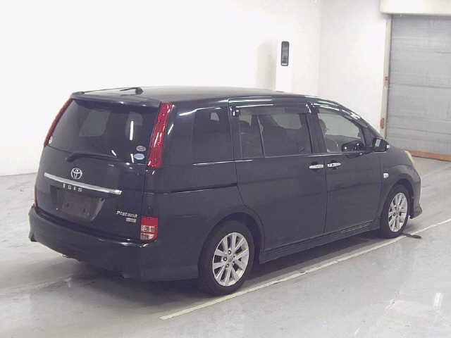 TOYOTA ISIS