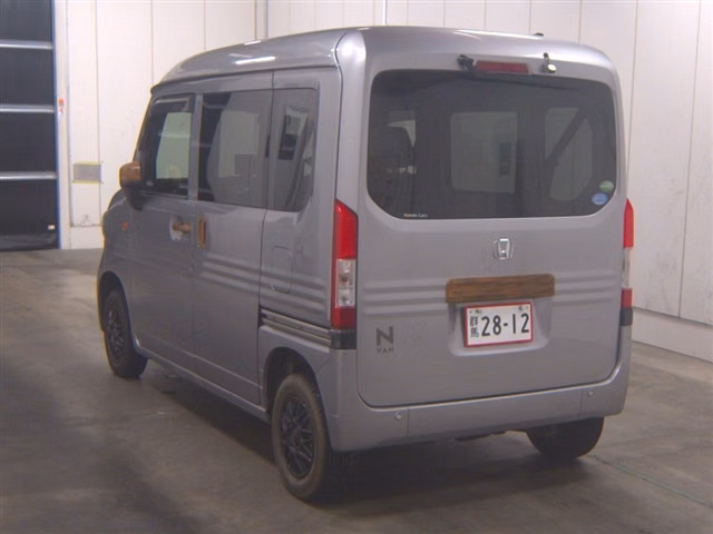 HONDA N-VAN
