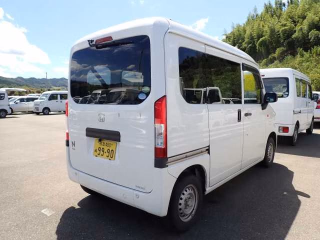 HONDA N-VAN