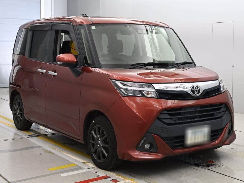 TOYOTA TANK