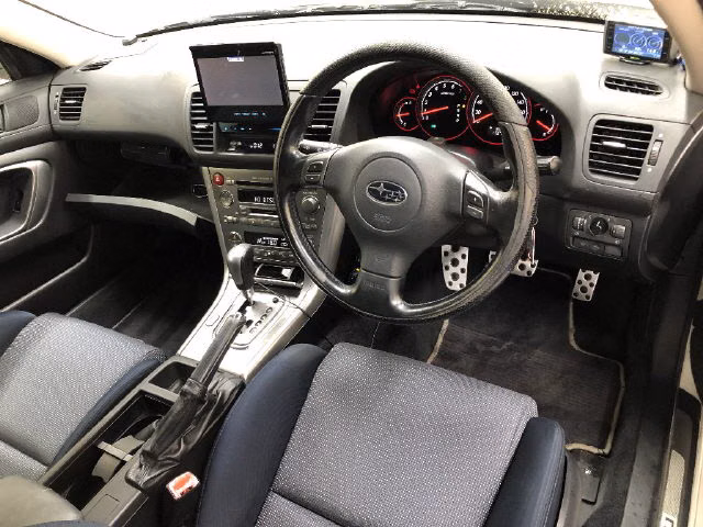 SUBARU LEGACY