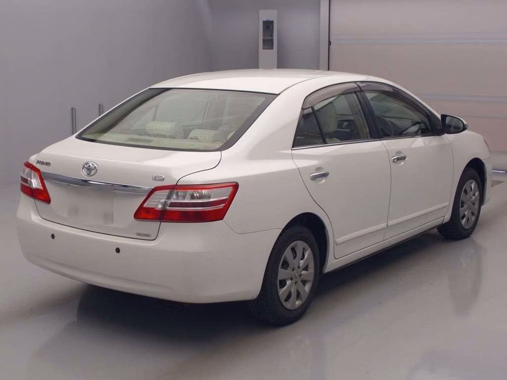 TOYOTA PREMIO