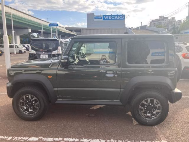 SUZUKI JIMNY SIERRA