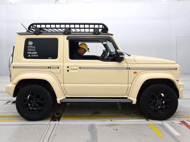 SUZUKI JIMNY SIERRA