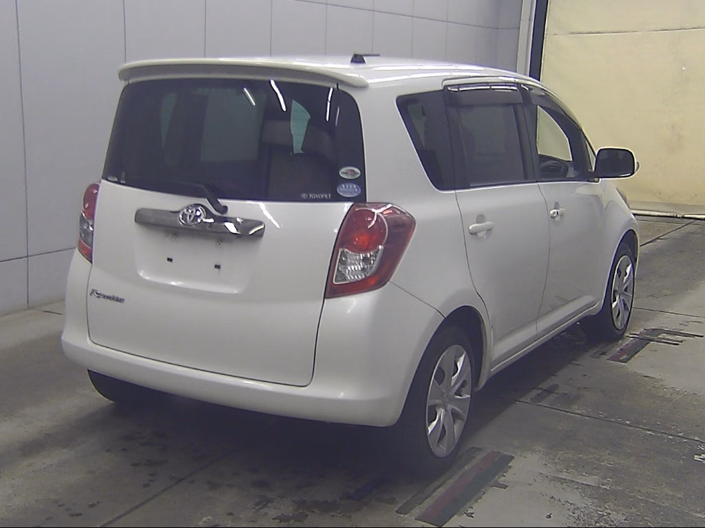 TOYOTA RACTIS