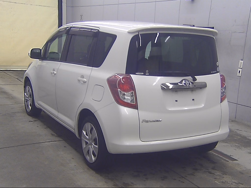 TOYOTA RACTIS