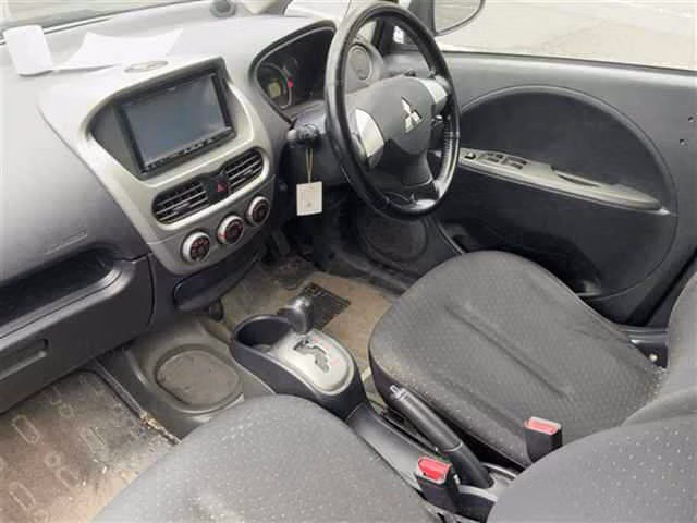 MITSUBISHI I