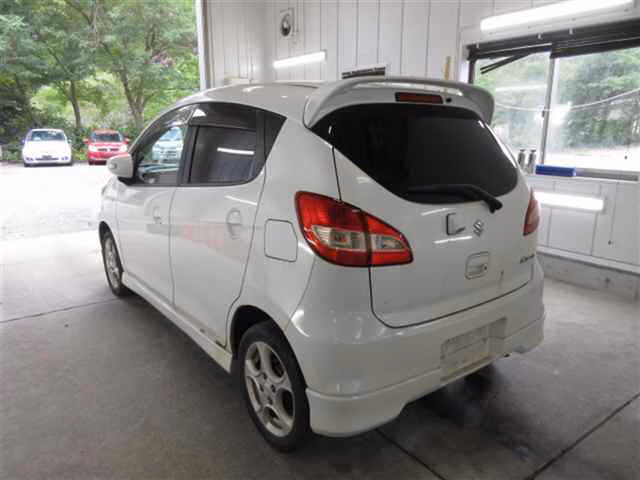 SUZUKI CERVO