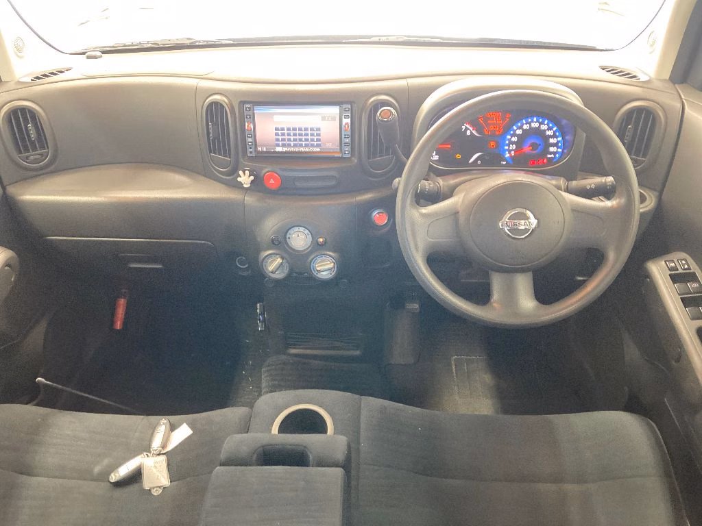 NISSAN CUBE