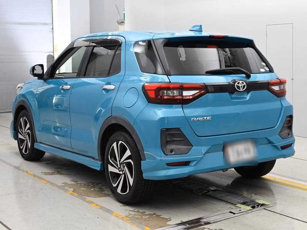 TOYOTA RAIZE