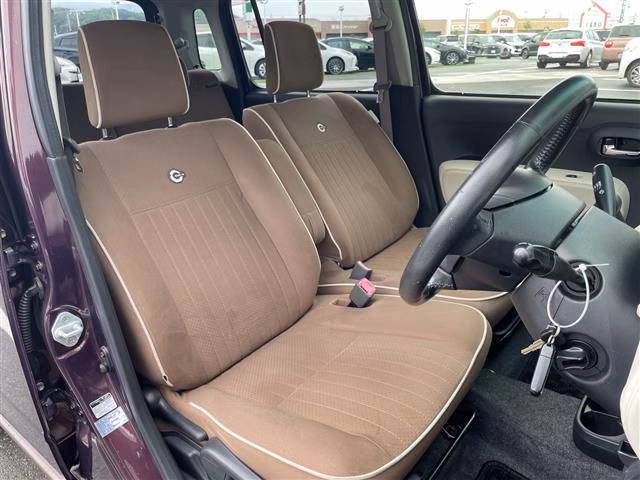 Daihatsu Mira Cocoa