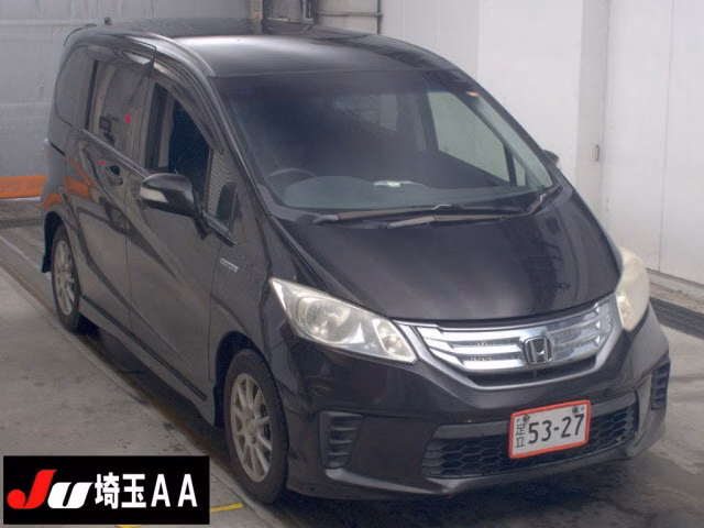 HONDA FREED SPIKE