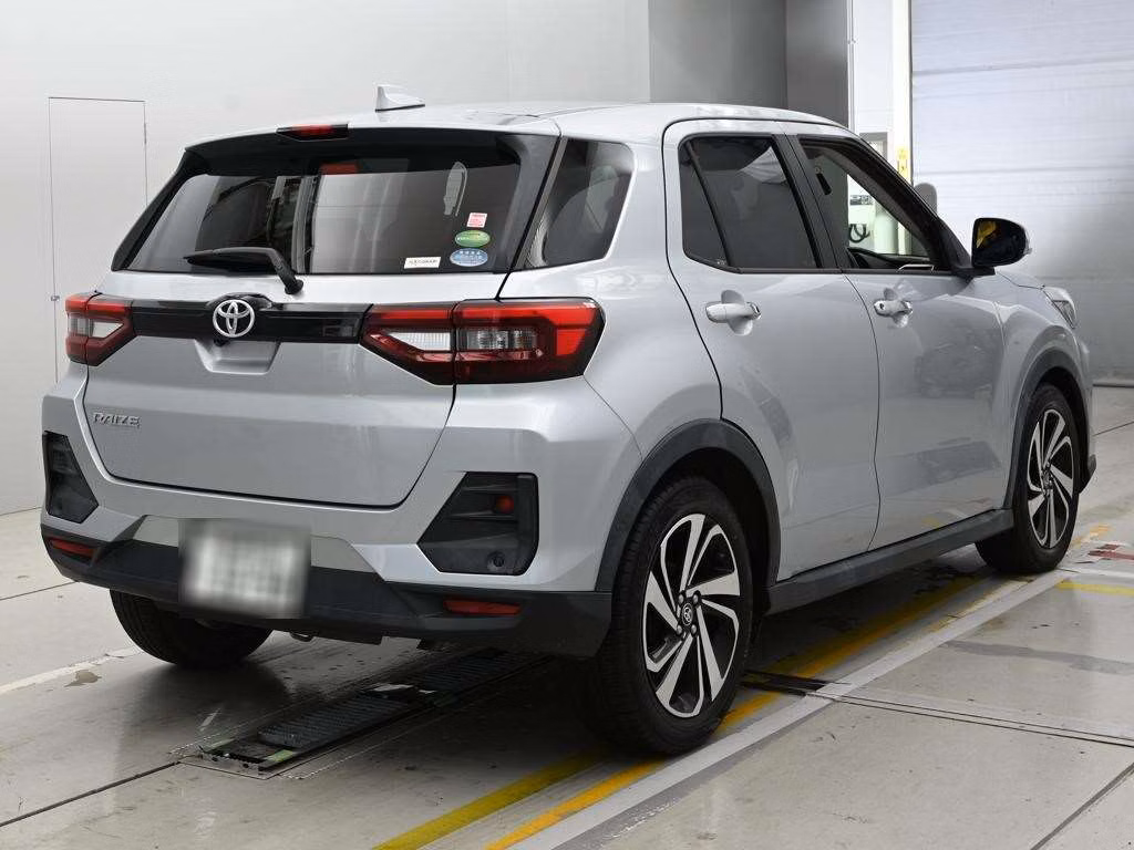 TOYOTA RAIZE