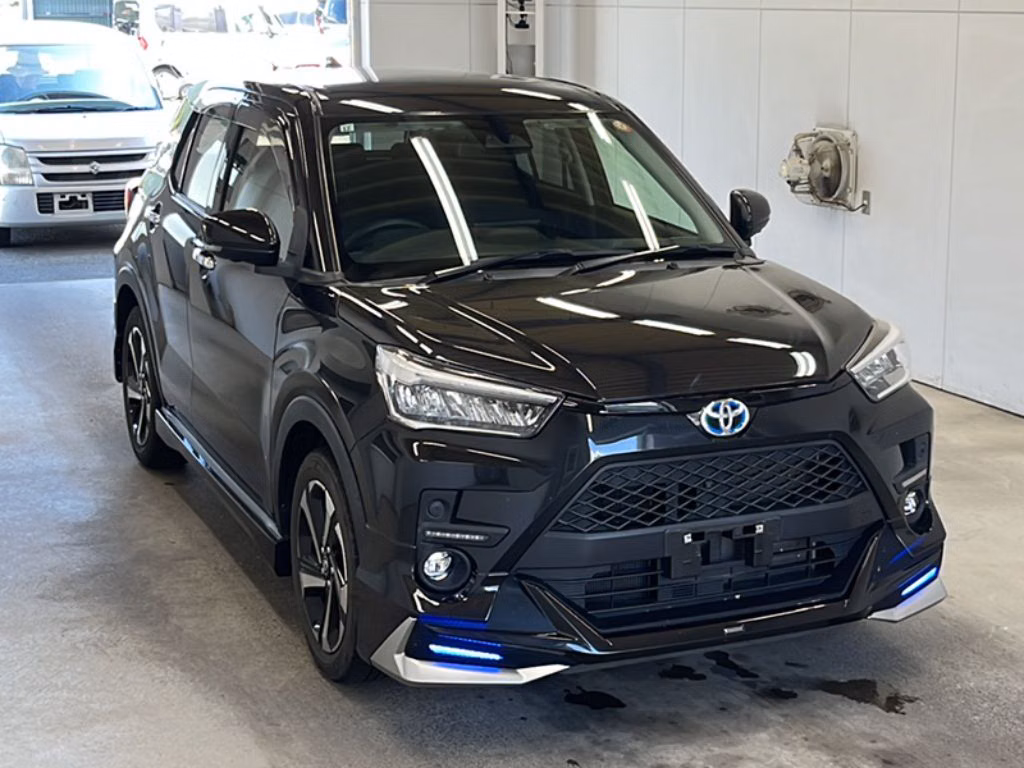 TOYOTA RAIZE