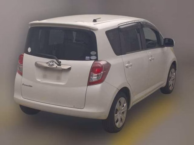 TOYOTA RACTIS