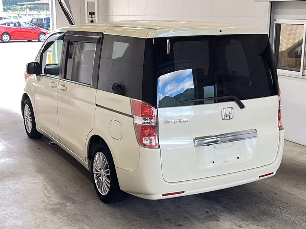 HONDA STEPWGN