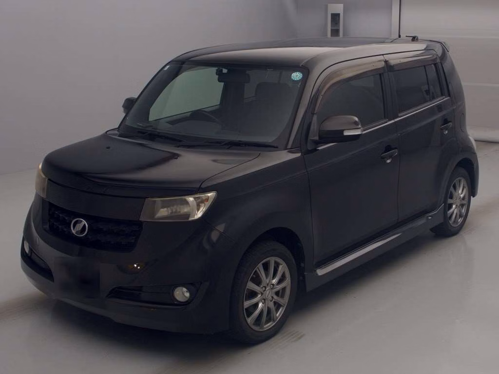 TOYOTA BB