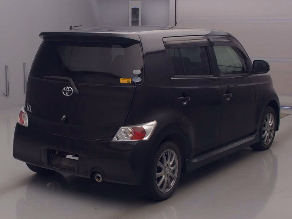 TOYOTA BB