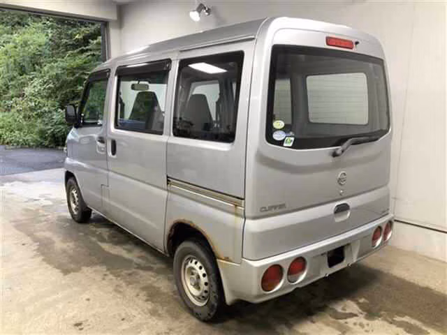 NISSAN CLIPPER