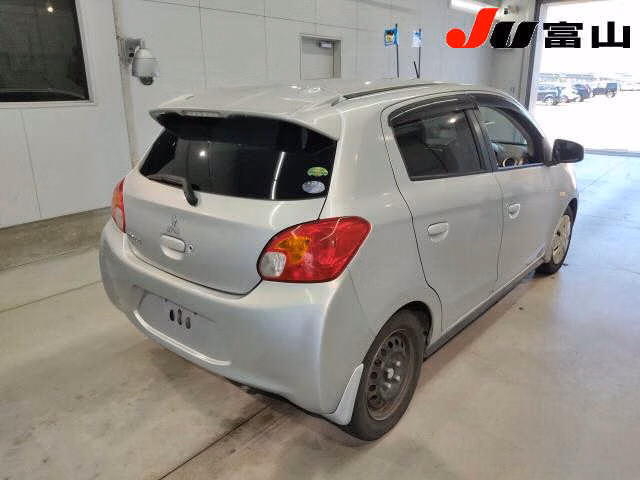 MITSUBISHI MIRAGE