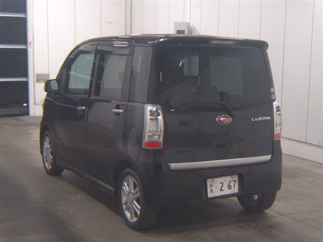 Subaru Lucra