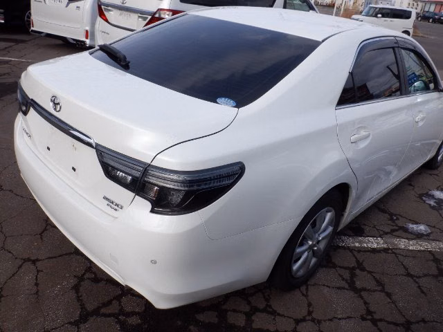 TOYOTA MARK X