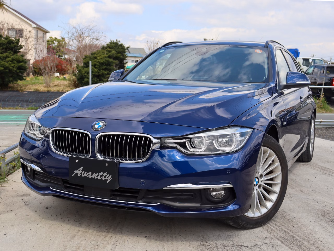 BMW 3-SERIES