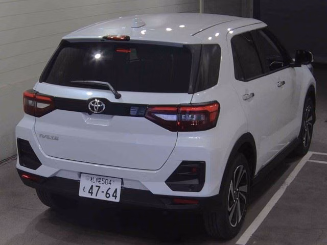 TOYOTA RAIZE