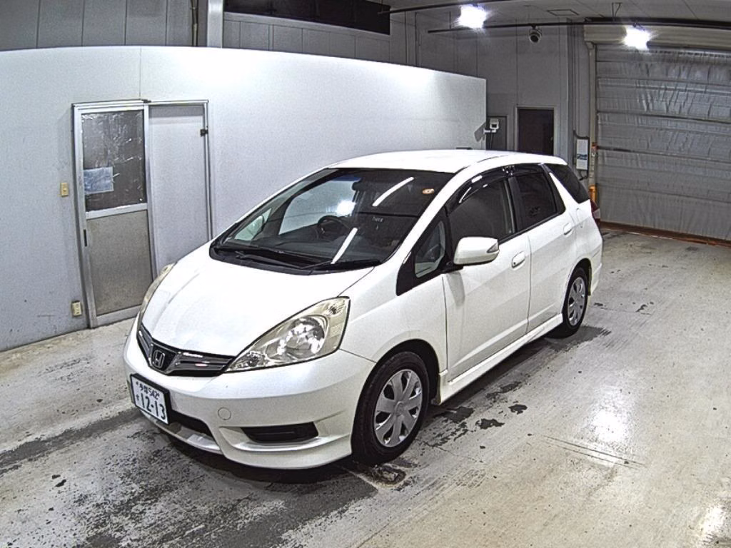 HONDA FIT SHUTTLE