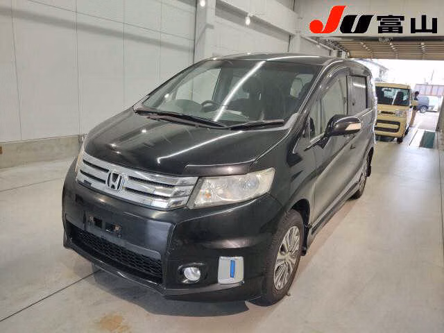 HONDA FREED SPIKE