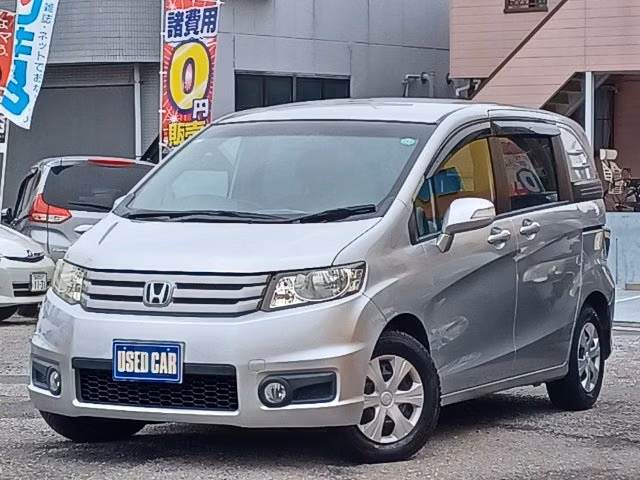 HONDA FREED SPIKE