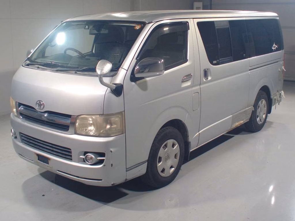 TOYOTA REGIUS ACE