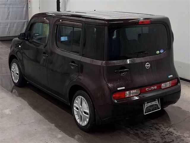 NISSAN CUBE