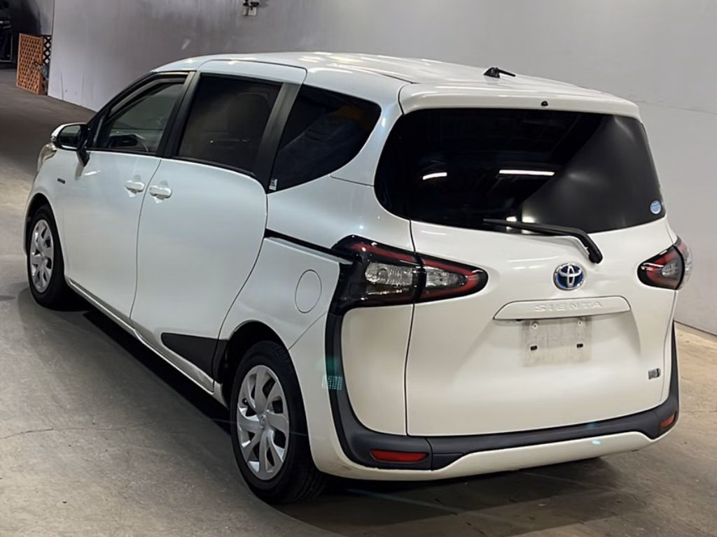 TOYOTA SIENTA