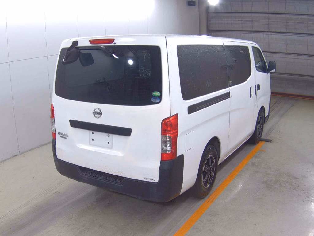 NISSAN NV350 CARAVAN