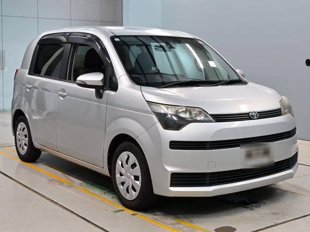 TOYOTA SPADE