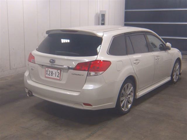 SUBARU LEGACY