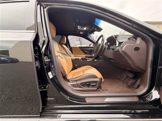 Lexus ES300h