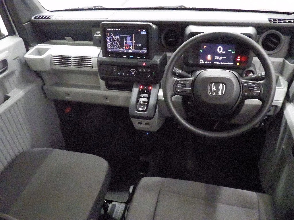 HONDA N-VAN