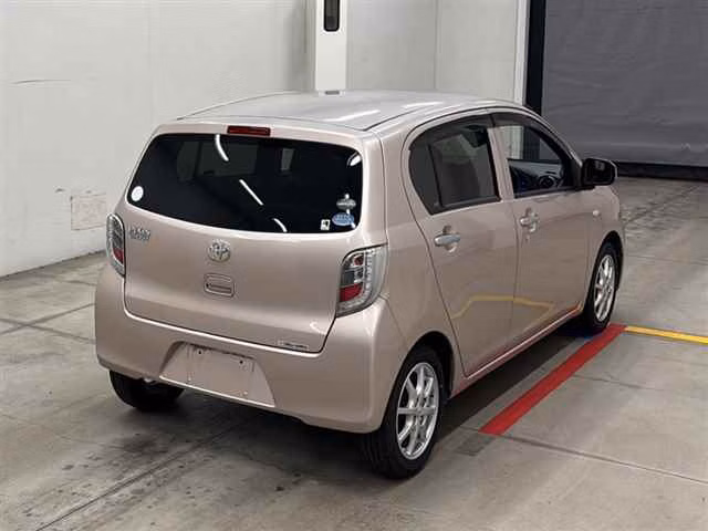TOYOTA PIXIS EPOCH