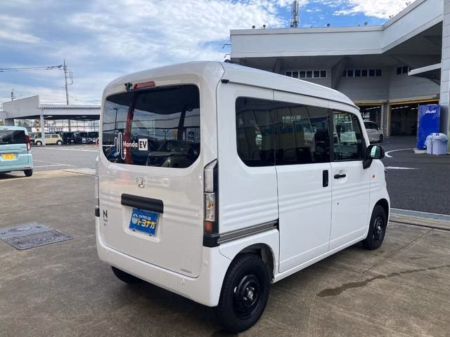 HONDA N-VAN