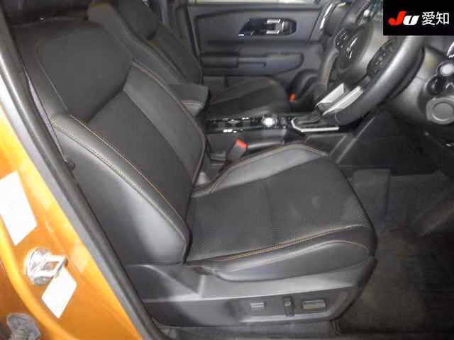 MITSUBISHI TRITON